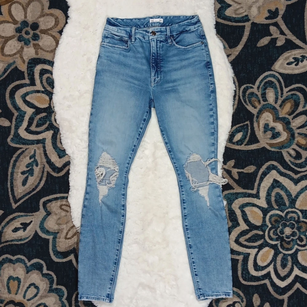 Good American high rise light wash distressed stretch skinny jeans